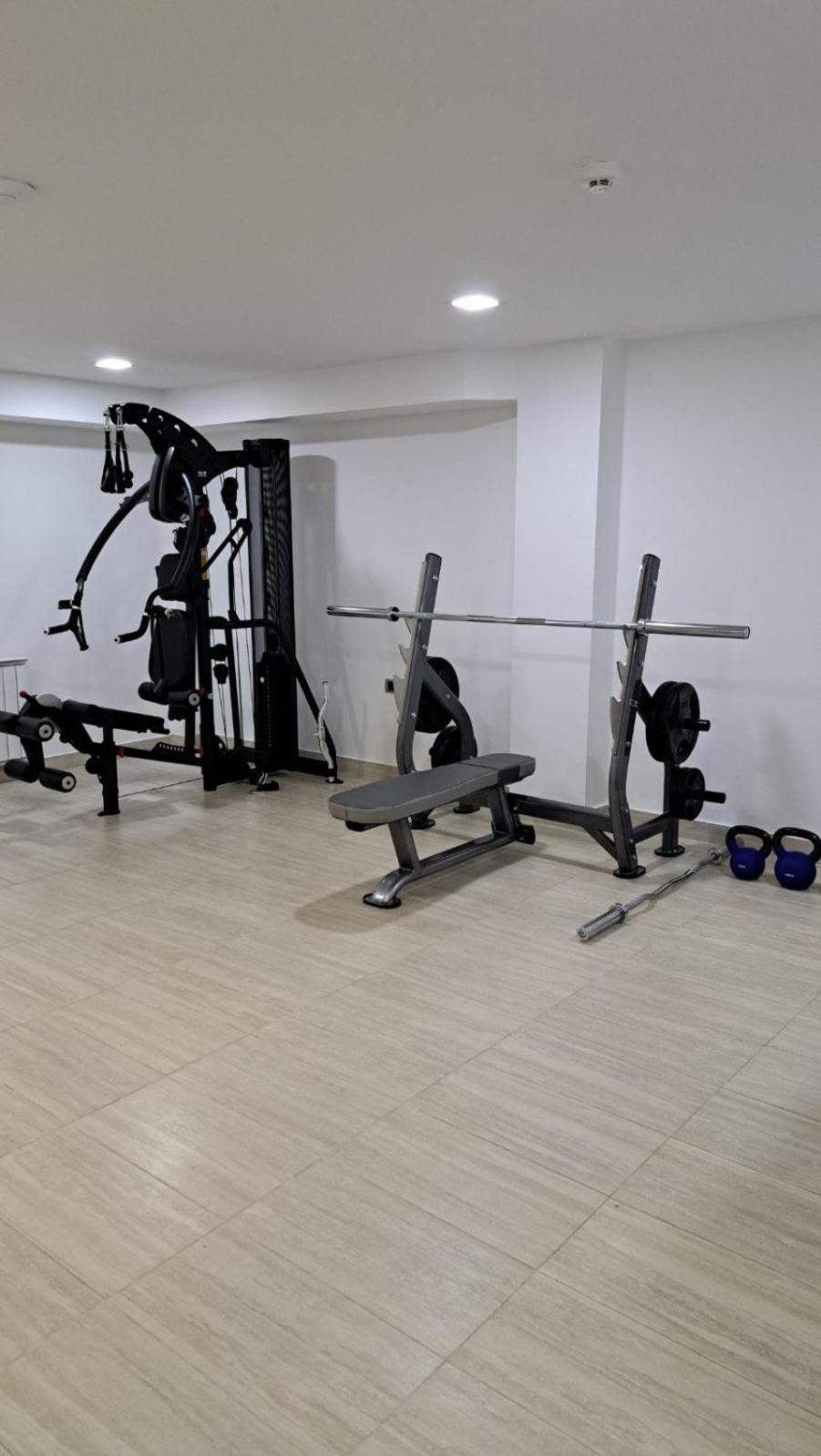 Garni Hotel Aveny Cacak Ngoại thất bức ảnh